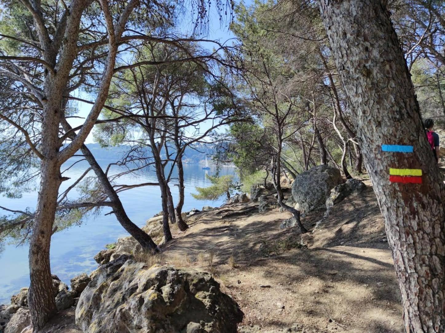 La Palmeraie Istres Exterior photo